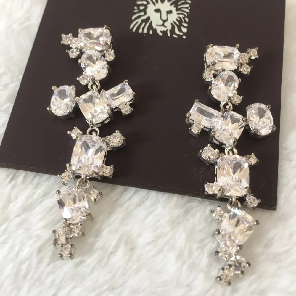 ANNE KLEIN Long Dangling Crystal Link Silver Tone